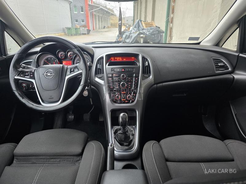 Opel Astra J resty 1.3 CDTI