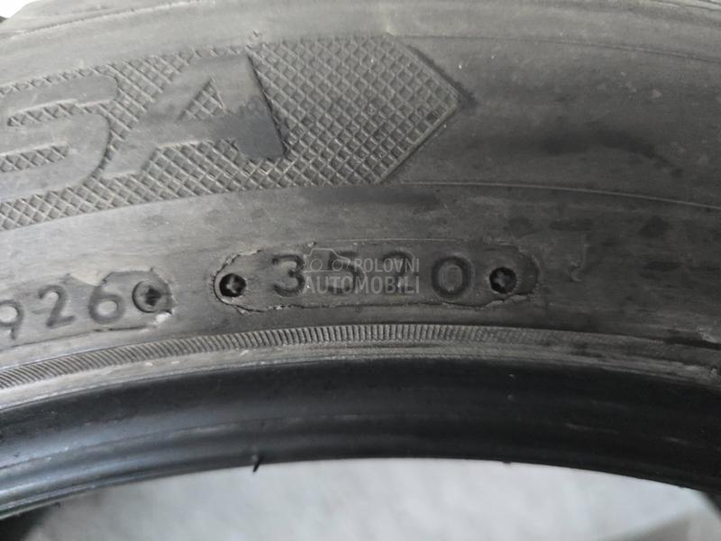 Lassa 245/45 R19 Zimska