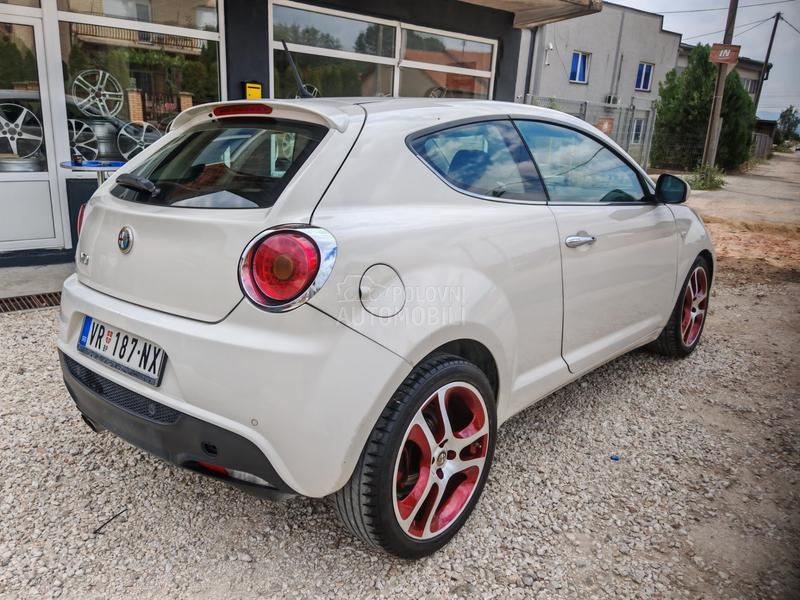 Alfa Romeo MiTo 