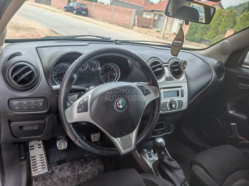 Alfa Romeo MiTo 