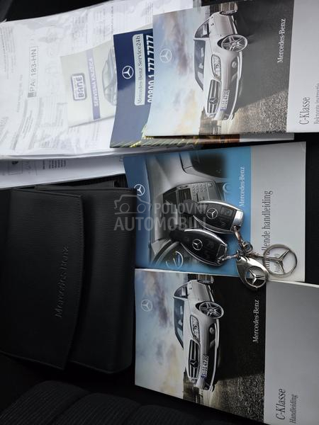 Mercedes Benz C 200 BLUEEFICENCY