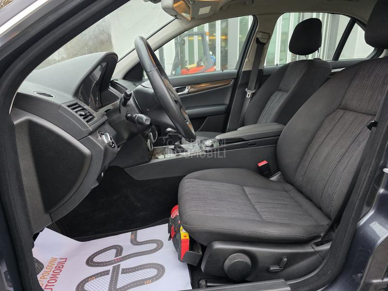 Mercedes Benz C 200 BLUEEFICENCY