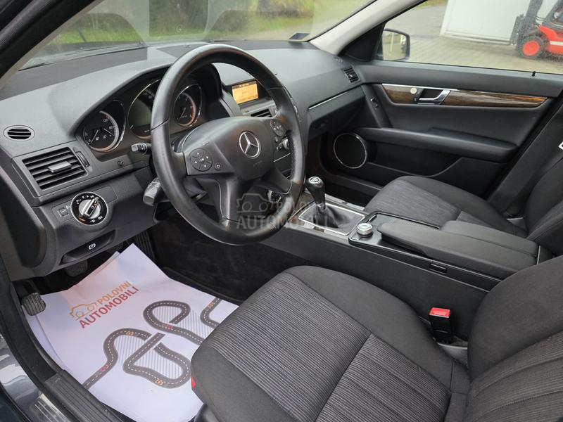 Mercedes Benz C 200 BLUEEFICENCY