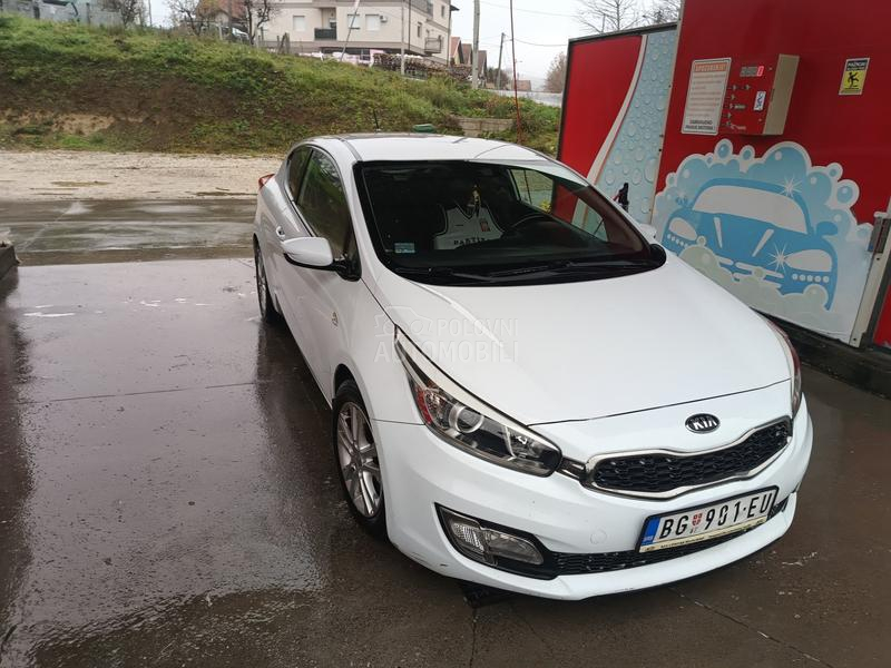 Kia pro_cee`d 