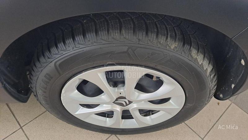 Citroen C3 1.2NAV LED USB 49000