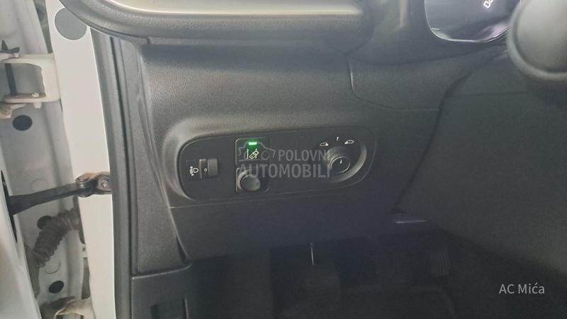 Citroen C3 1.2NAV LED USB 49000