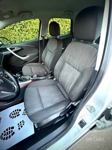 Opel Astra J ENJOY CH