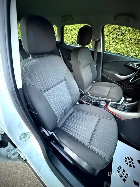 Opel Astra J ENJOY CH