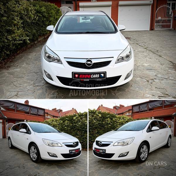 Opel Astra J ENJOY CH