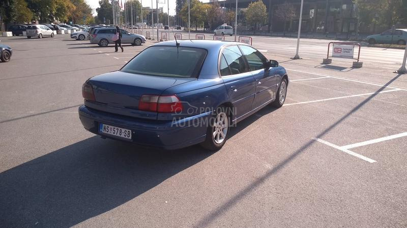 Opel Omega 2.5 DTI