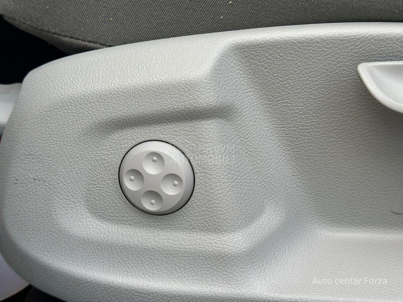 Audi Q3 S-line / N O V