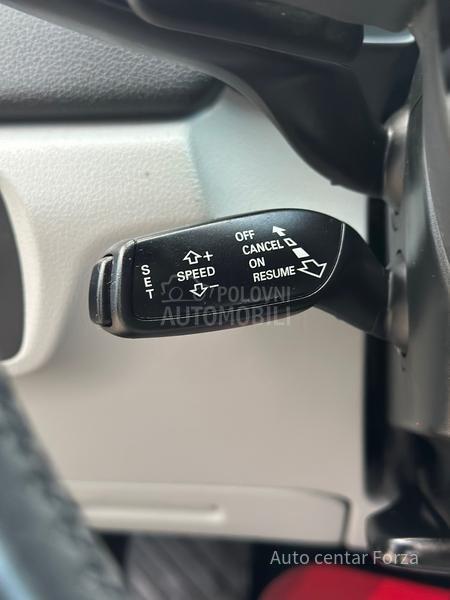 Audi Q3 S-line / N O V