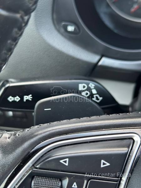 Audi Q3 S-line / N O V