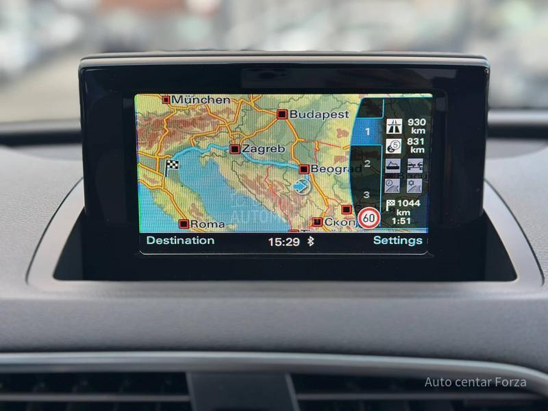 Audi Q3 S-line / N O V