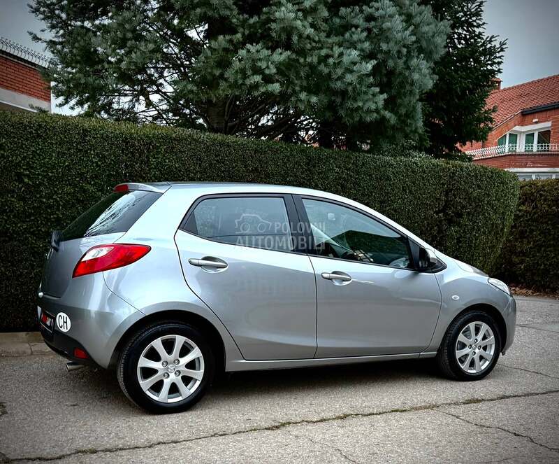 Mazda 2 TE PLUS CH