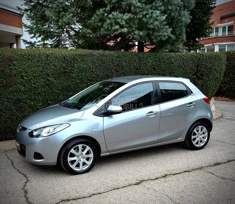 Mazda 2 TE PLUS CH