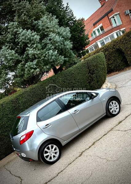Mazda 2 TE PLUS CH