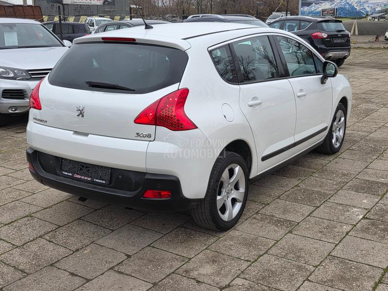 Peugeot 3008 1.6hdi NAV/SERV SNA