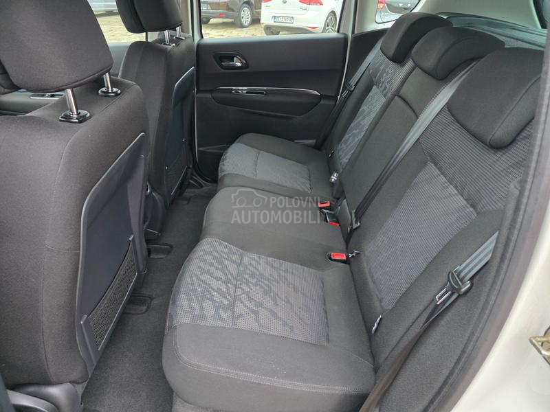 Peugeot 3008 1.6hdi NAV/SERV SNA