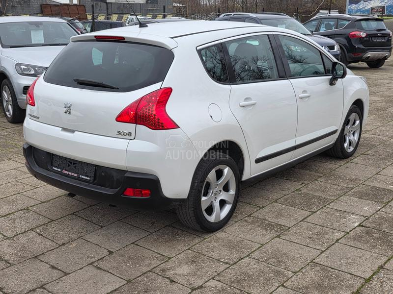 Peugeot 3008 1.6hdi NAV/SERV SNA