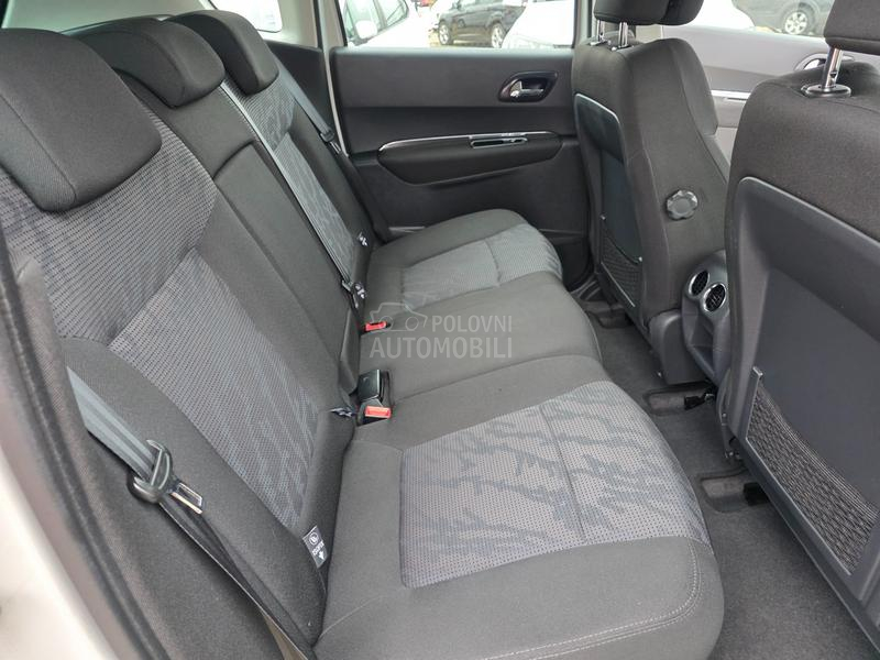 Peugeot 3008 1.6hdi NAV/SERV SNA