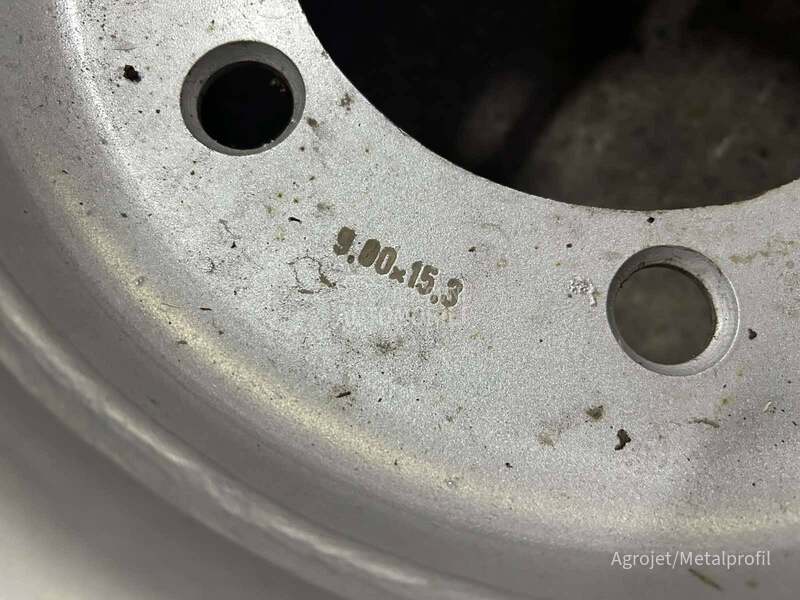 Petlas 12.5/80 R15.3