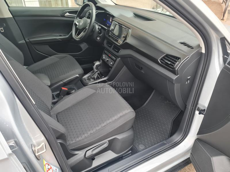Volkswagen T-Cross 1.0 LIFE DSG