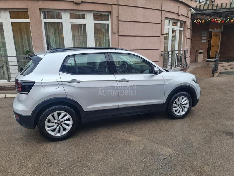 Volkswagen T-Cross 1.0 LIFE DSG