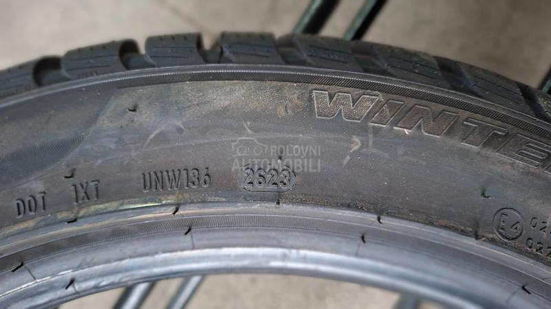 Pirelli 275/40 R18 Zimska