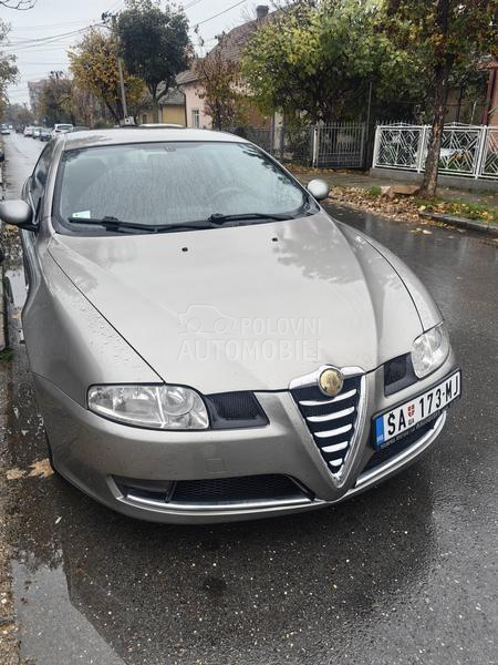 Alfa Romeo GT JTD