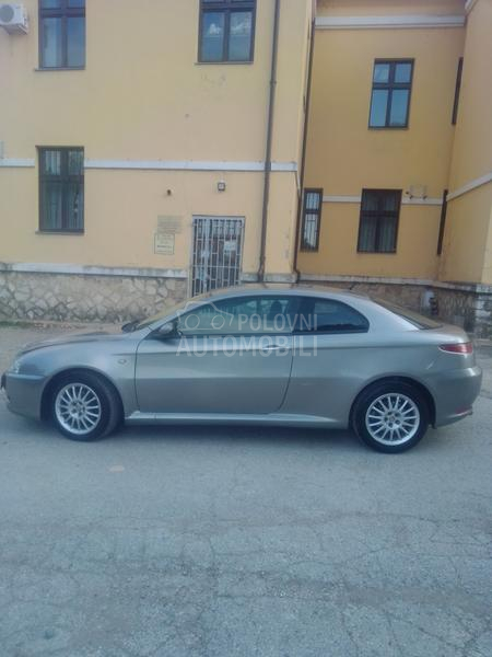Alfa Romeo GT JTD