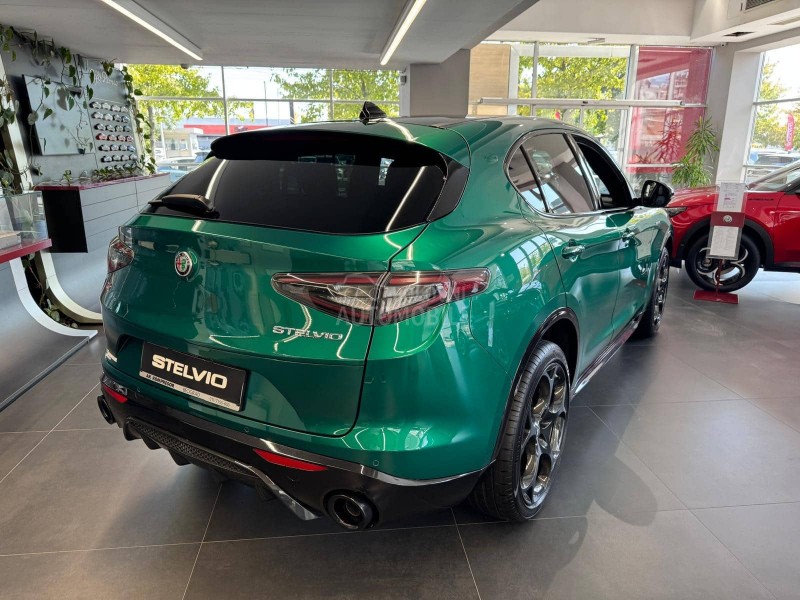 Alfa Romeo Stelvio 2.0 280 VELOCE