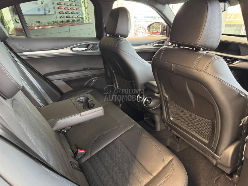 Alfa Romeo Stelvio 2.0 280 VELOCE
