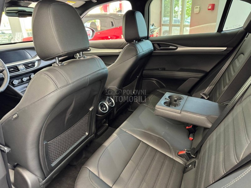 Alfa Romeo Stelvio 2.0 280 VELOCE