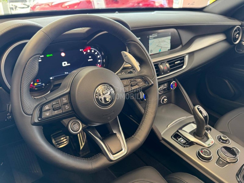 Alfa Romeo Stelvio 2.0 280 VELOCE