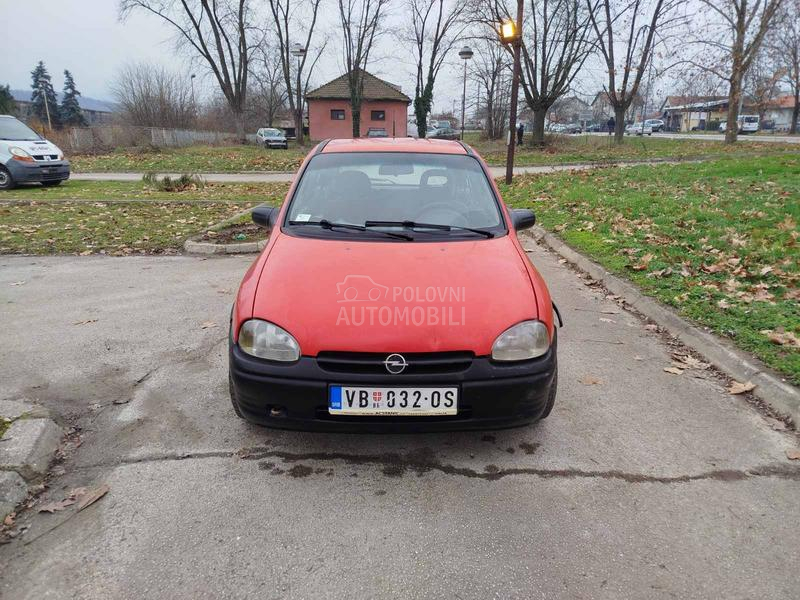 Opel Corsa B 