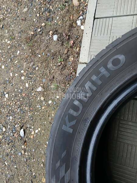 Kumho 235/55 R17 Letnja