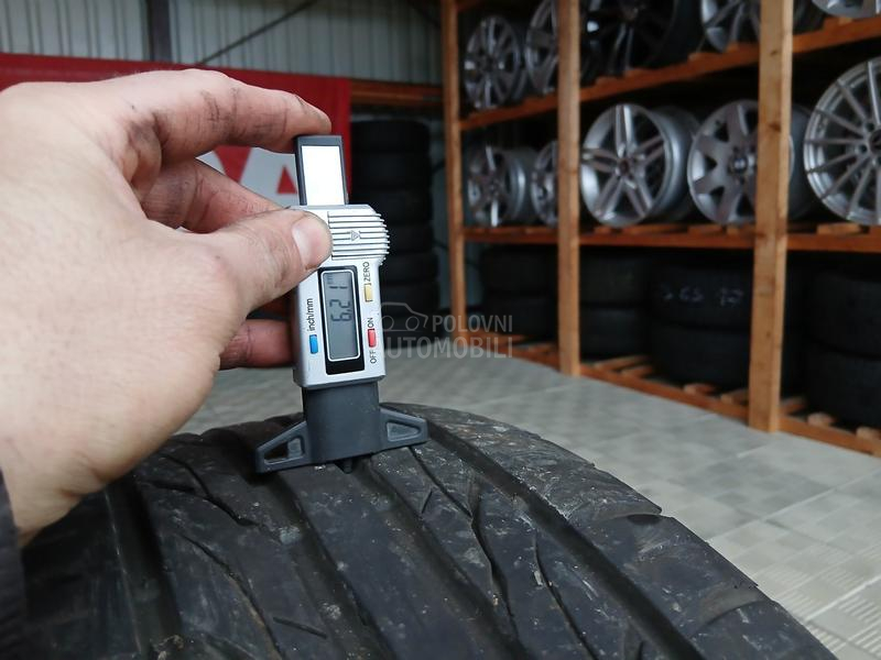 Kumho 235/55 R17 Letnja