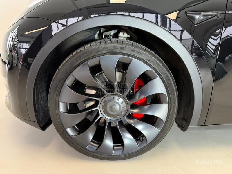 Tesla Model Y Performance