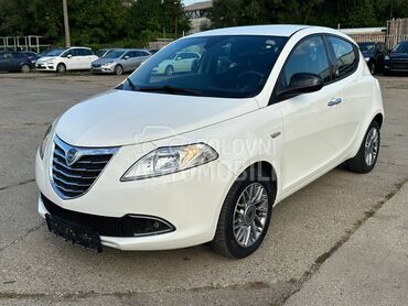 Lancia Ypsilon 1.2 ECOCHIC   N O V