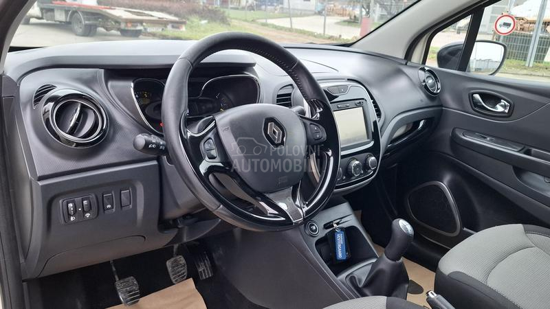 Renault Captur P R E M I U M