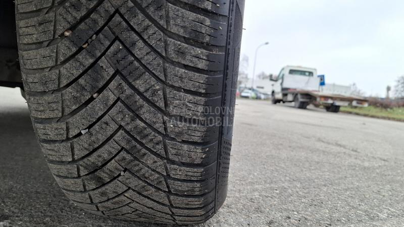 Renault Captur P R E M I U M