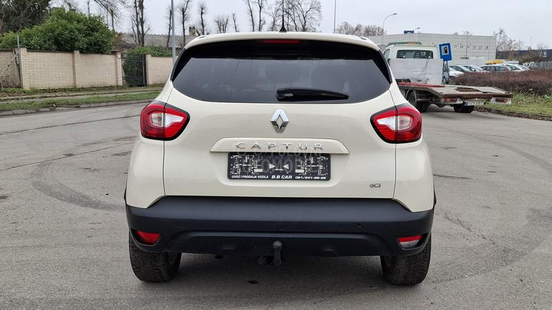 Renault Captur P R E M I U M