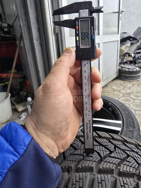 Dunlop 205/55 R16 Zimska