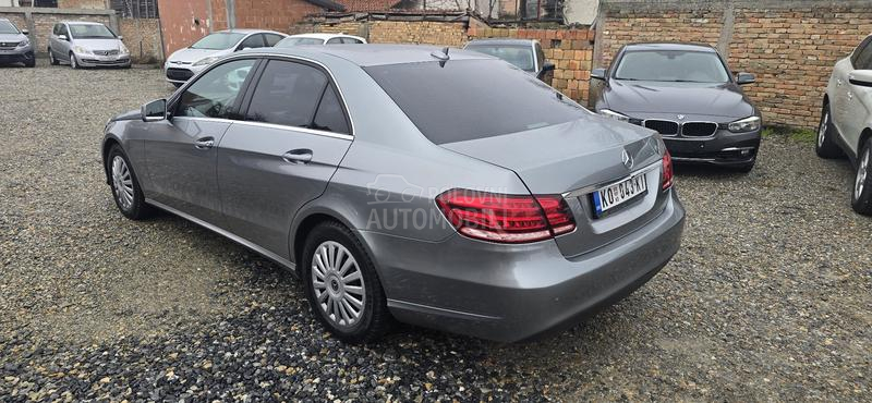 Mercedes Benz E 220 cdi