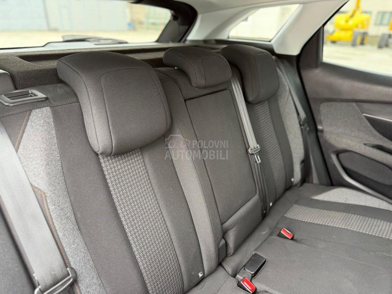 Peugeot 3008 1.2