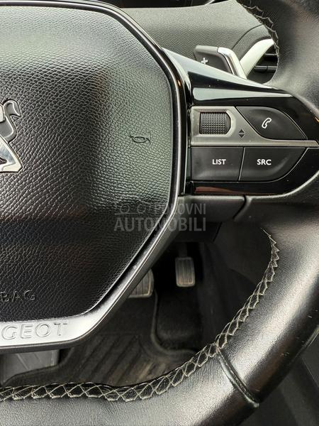 Peugeot 3008 1.2