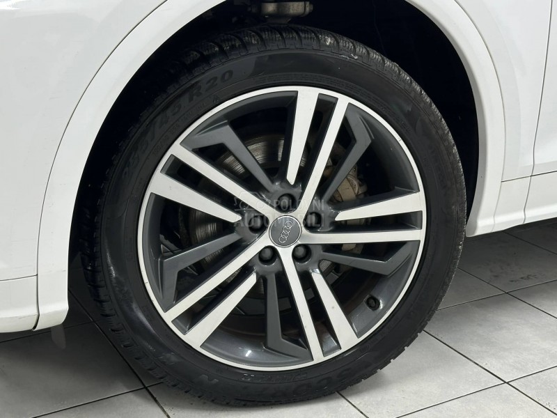 Audi Q5 40 TDI S LINE Q