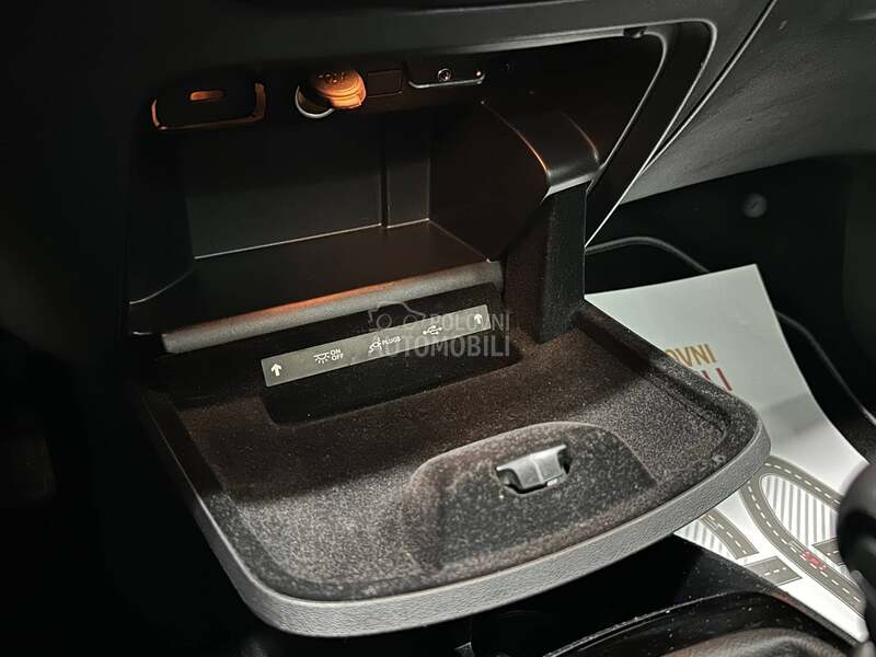 Citroen C4 SpaceTourer 1.2 BUSINESS PAN