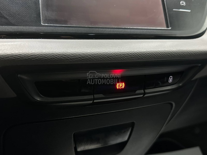 Citroen C4 SpaceTourer 1.2 BUSINESS PAN